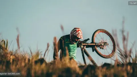 郑智领衔青岛西海岸，与邵佳一并肩，双星同辉共筑中超辉煌新纪元！